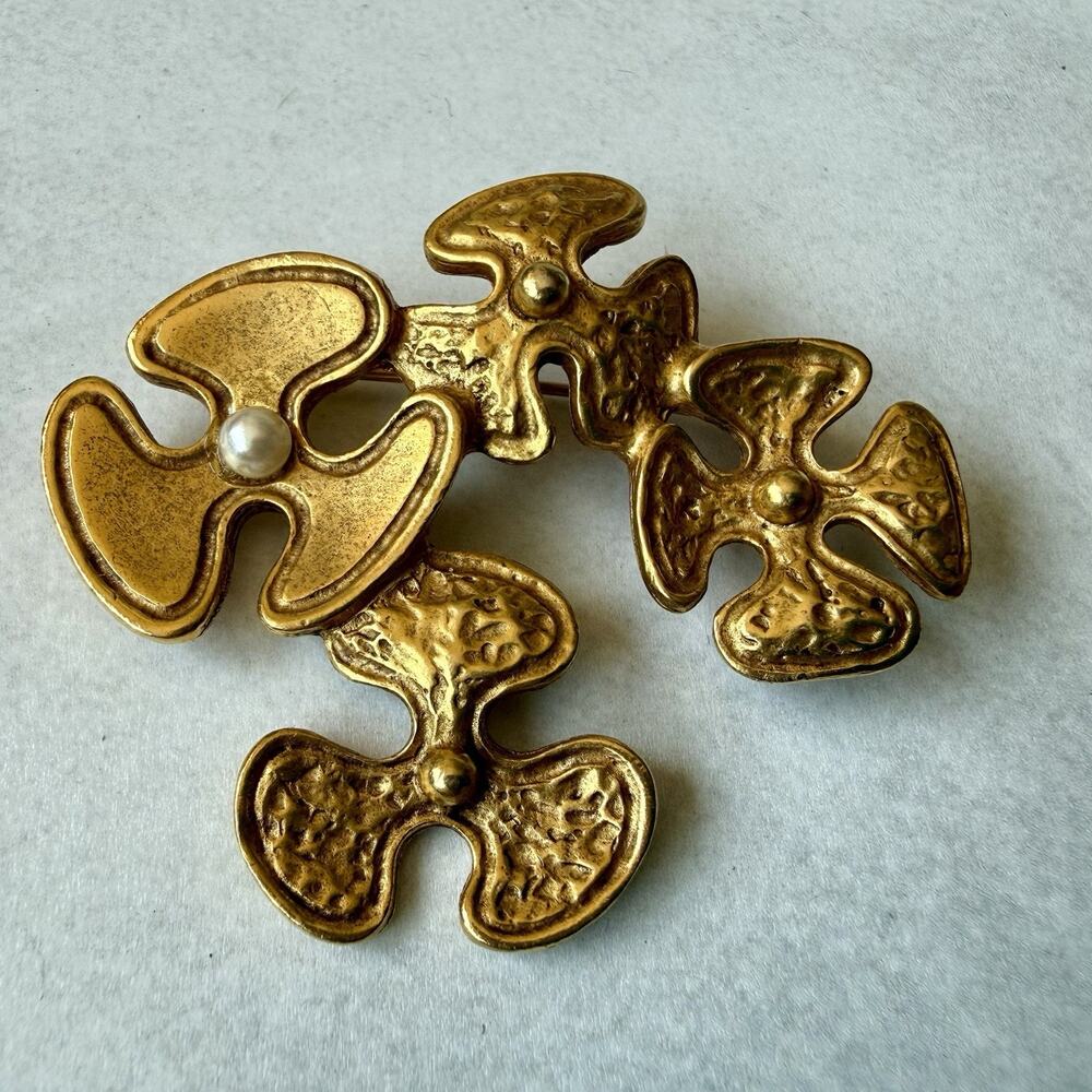 Goldtone Floral Brooch Pin Signed Rachel Gera Convertible To Necklace Israel Art